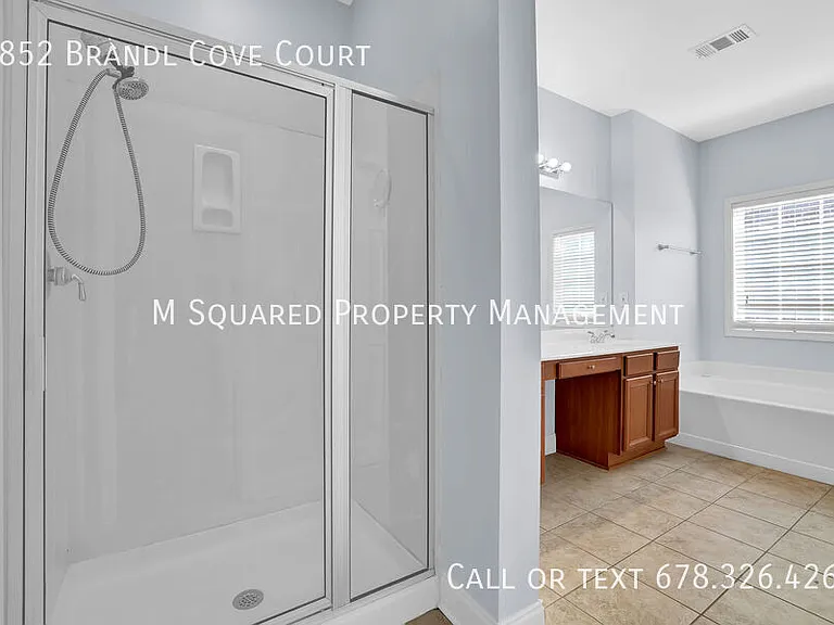 2852 Brandl Cove Ct — Photo 22