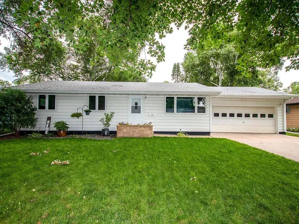 65 10th Ave NE, Hutchinson, MN 55350