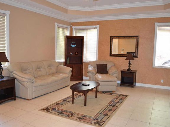 5th image of 7086 Torrey Pines Cir