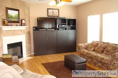 5th image of 8722 Cedar Walk Dr