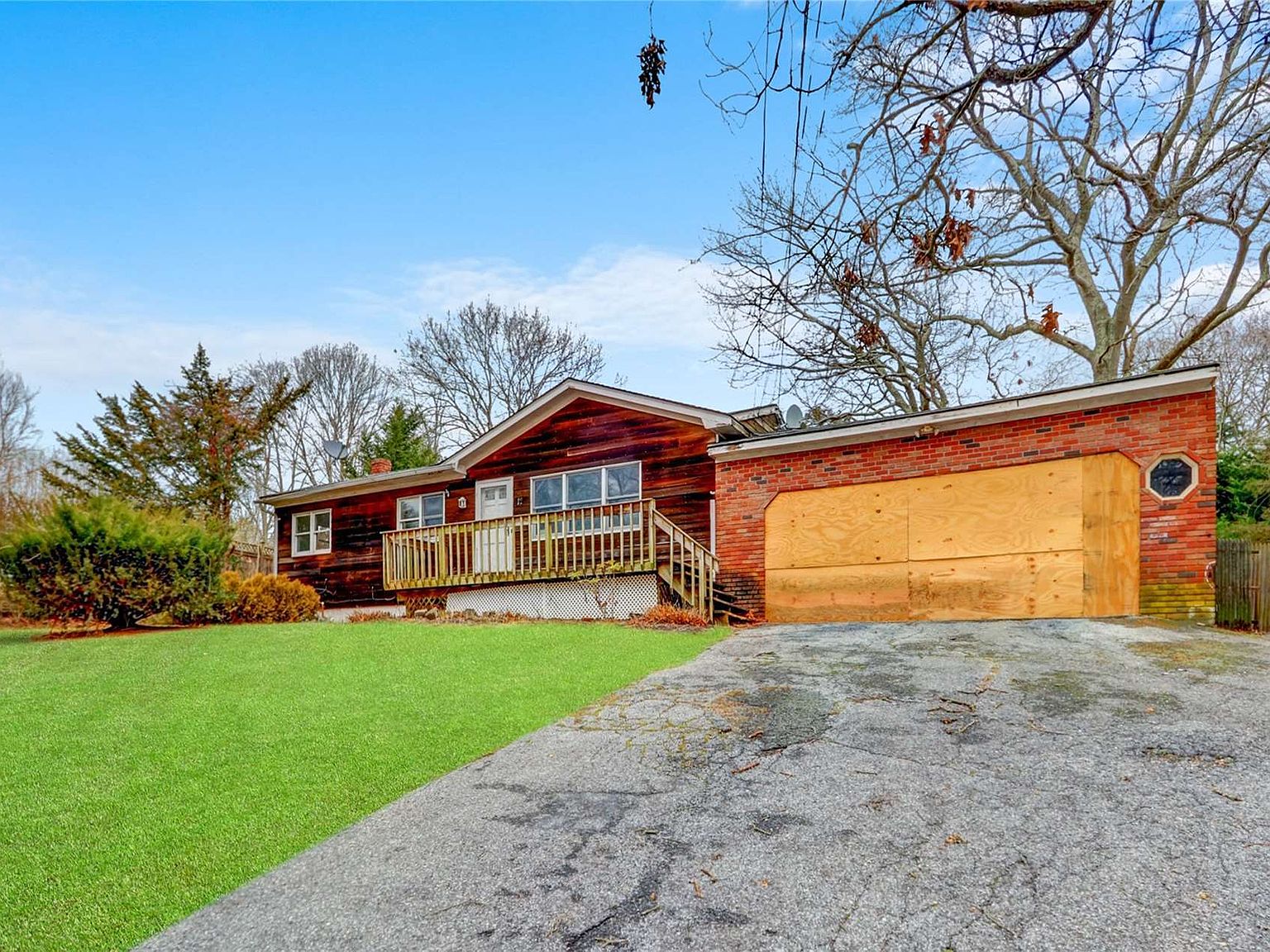 12 Street, Hampton Bays, NY 11946 Zillow
