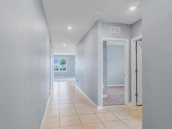 3rd image of 345 Corso Loop