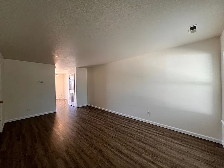 60 Cloud Drive — Photo 12