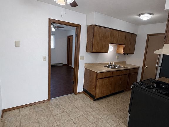 2nd image of 2131 E Belle Ave #C