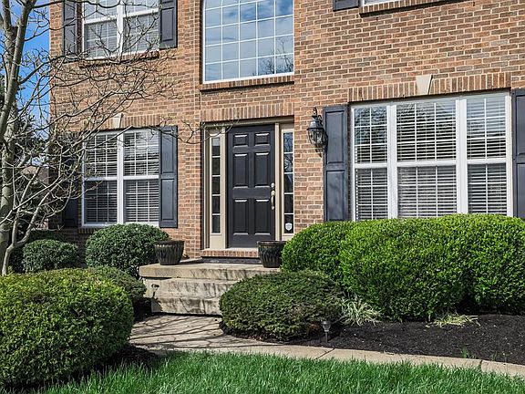 4th image of 7889 Derbyshire Ct