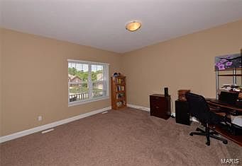 3rd image of 2678 Breakwater Dr