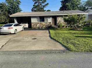 812 Kennedy St, Paragould, AR 72450