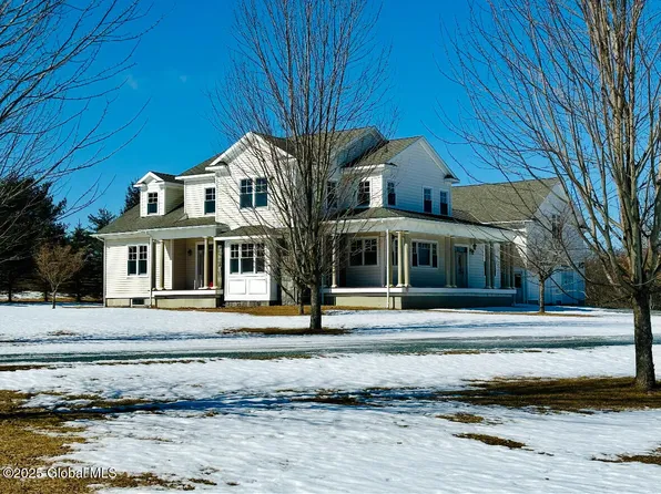 1045 Krumkill Road, Slingerlands, NY 12159