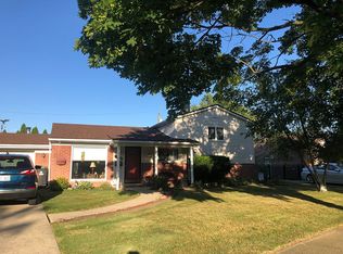 33040 Lynx St, Westland, MI 48185