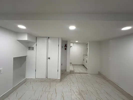 Rented by Azure Realty NY LLC | media 3