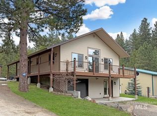 424 Hartley Rd, Cascade, ID 83611