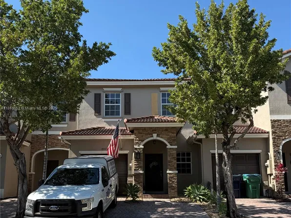 8875 SW 223rd Ln, Cutler Bay, FL 33190
