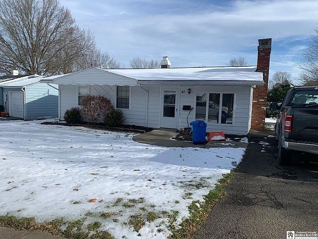 1st image of 47 Arden Pkwy