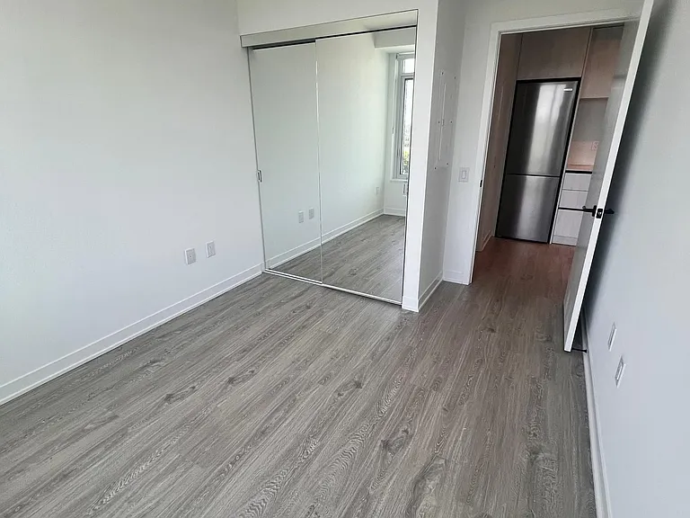 2495 Eglinton Ave W #602 — Photo 21