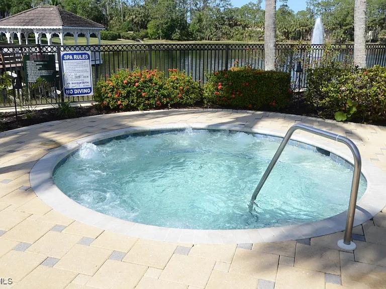 2001 Tarpon Bay Dr N #102 — Photo 18