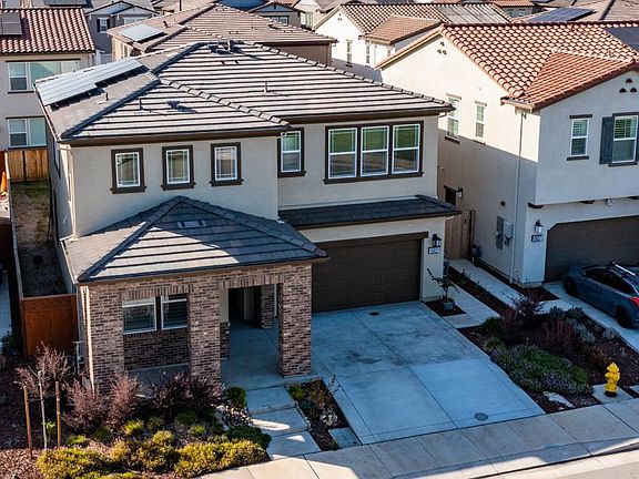 3rd image of 6951 Grenache Ct
