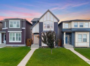 115 E Evansborough Cres NW, Calgary, AB T3P 0M3