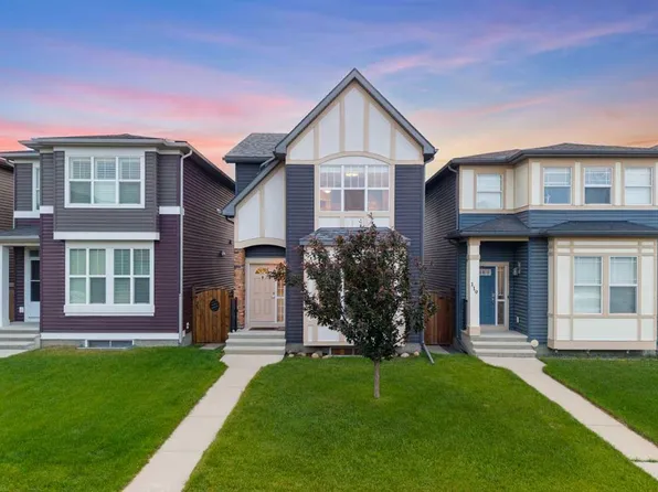 115 E Evansborough Cres NW, Calgary, AB T3P 0M3