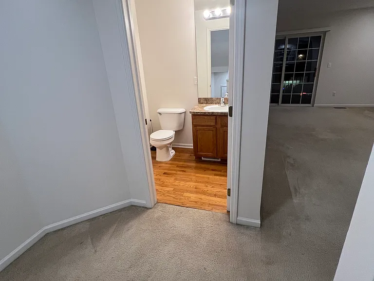2504 W Lafayette Blvd — Photo 18