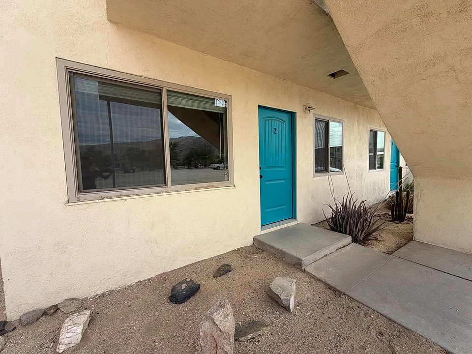 6651 National Park Dr