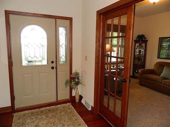 2nd image of 116 Fountain Hills Blvd