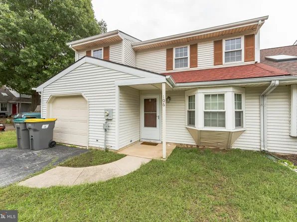 106 Upper Valley Ln, Newark, DE 19711