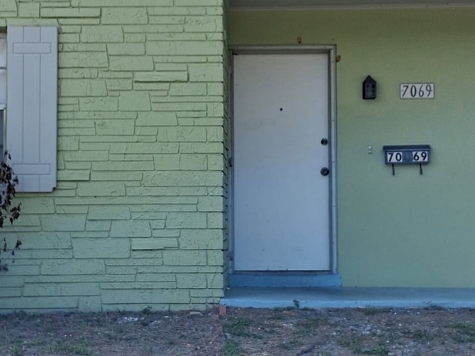 2nd image of 7069 Balboa Dr #7069
