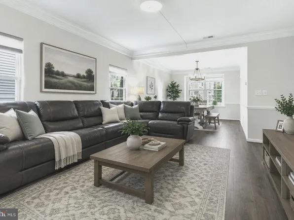 3 Quarry Ct, East Windsor, NJ 08520