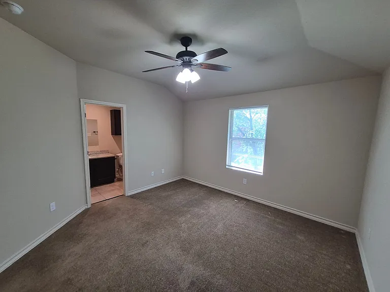 7042 Lakeview Dr #102 — Photo 11