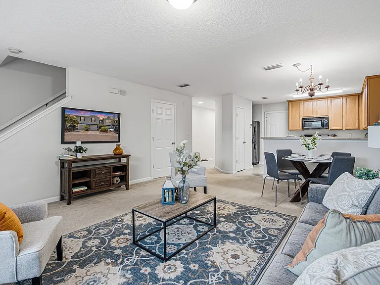 1049 N Black Cherry Dr — Photo 18