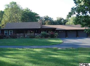 125 Stone Jug Rd, Lewisberry, PA 17339