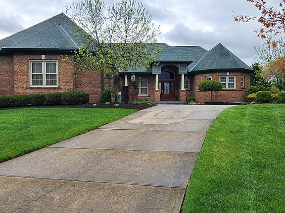 2nd image of 7352 Great Waters Ln