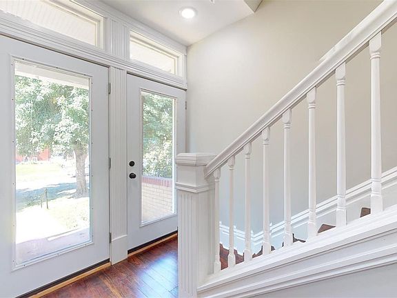 4th image of 2117 Ann Ave