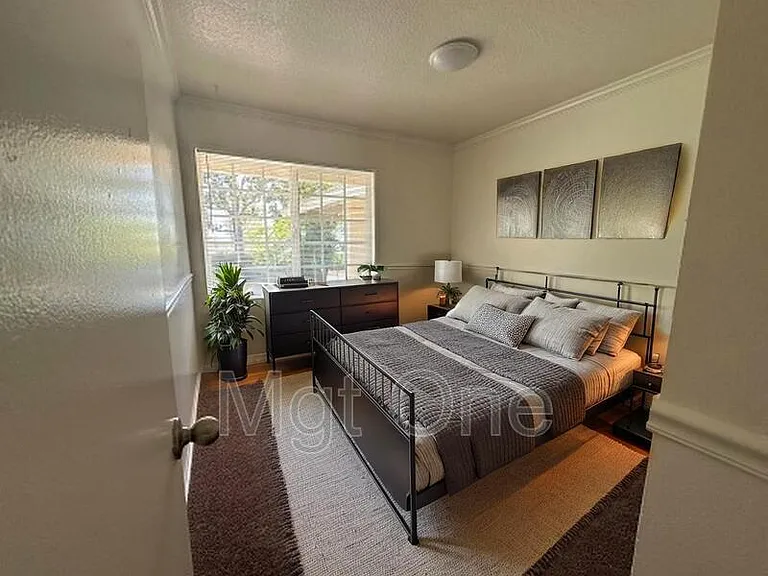 7575 Skyview Rd — Photo 11
