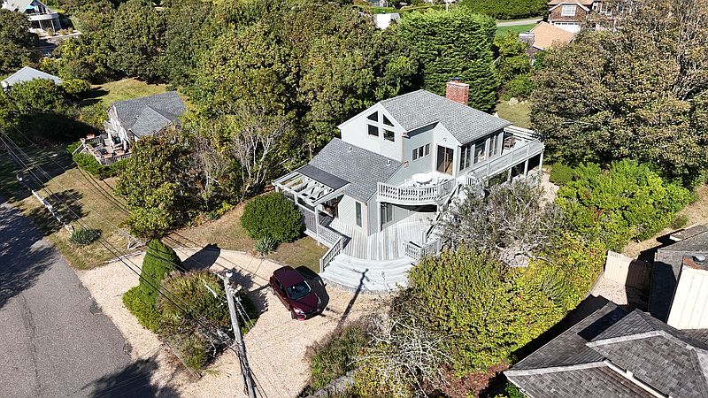 22 Bryan Rd, Montauk, NY 11954 | Out East