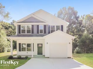 5345 Pinebrook Dr, Charlotte, NC 28208