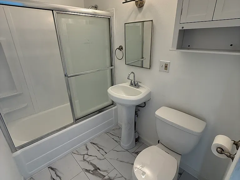 296 Broad St #3 — Photo 5