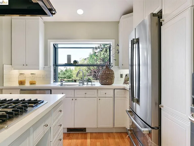 49 Bay Forest Dr — Photo 7