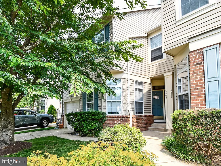 5807 Ivy League Dr — Photo 1