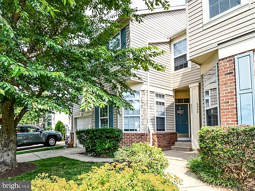 5807 Ivy League Dr Photo 1