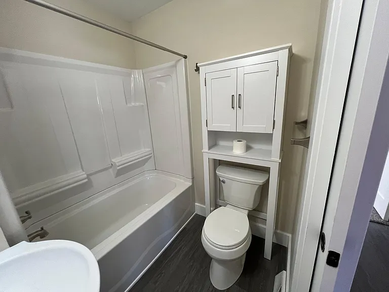 2402 Raspberry St #1 — Photo 5