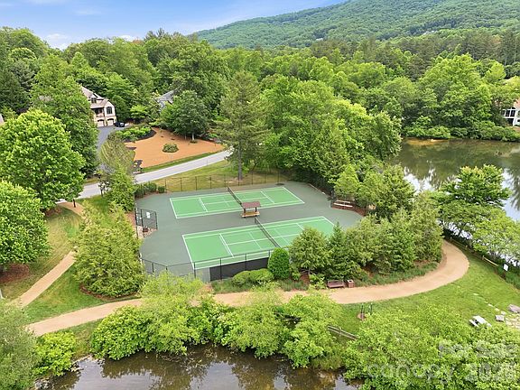 4th image of 129 Orvis Stone Cir