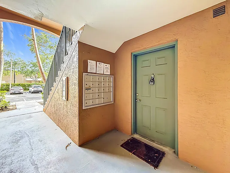 4852 N State Rd #3103 — Photo 22