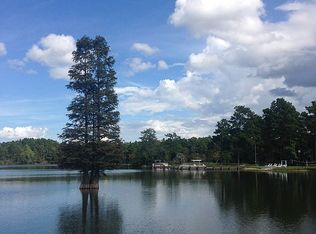 441 Lake Moultrie Dr, Bonneau, SC 29431