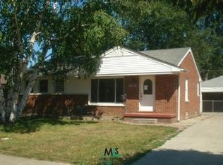 1349 Mulberry St, Mount Clemens, MI 48043