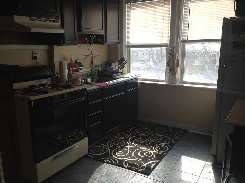 1/2 of the kitchen