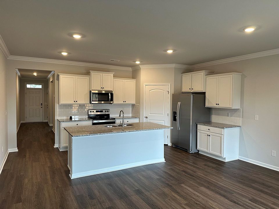 2nd image of 514 Raccoon Way