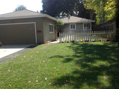 1063 Sonoma Ave, Menlo Park, CA, 94025