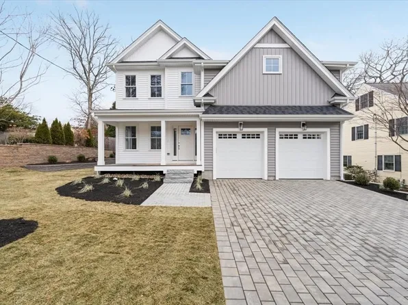 83 Felch Rd, Natick, MA 01760