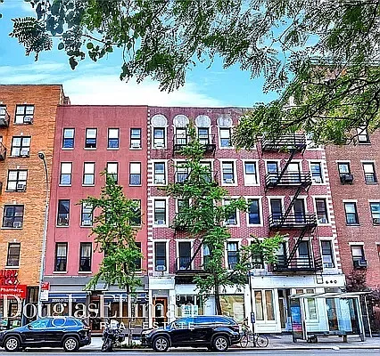 Rented by Douglas Elliman | media 18